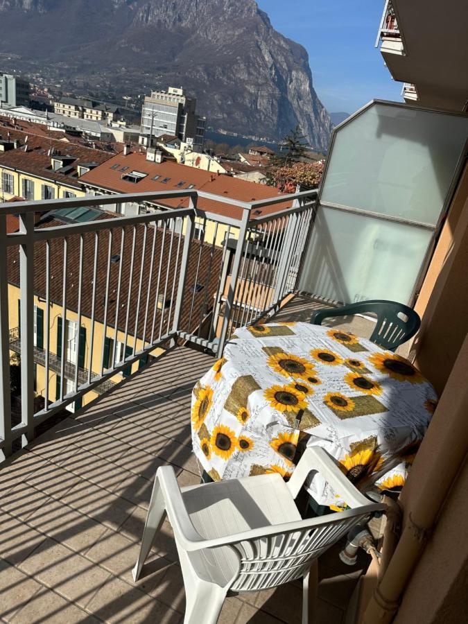 Love Loft Casa Vacanza Lecco Exterior foto